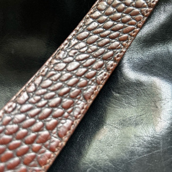 Brahmin Glossy Black and Textured Brown Shoulder Bag - Picture 2 of 15